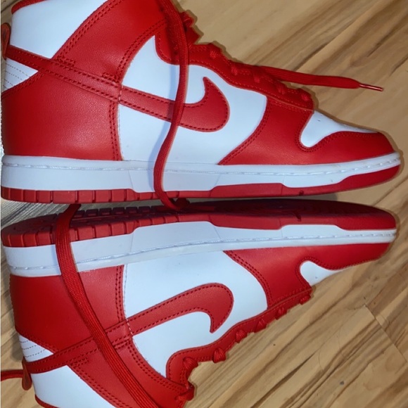 red dunk high women size 9.5 men’s size 8!! - Picture 2 of 5